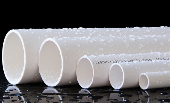 플라스틱 중개자들 - 스테아린산 칼슘 -날것 물질 공장은 -하얀 파우더를 공급합니다